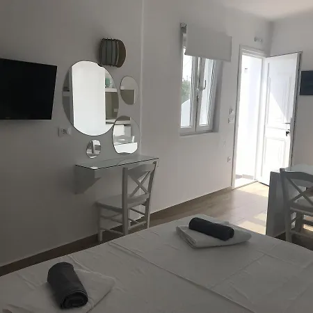 Studios Kumarou Appartement *