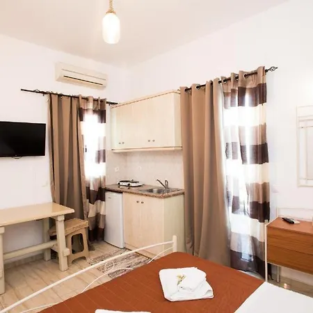 Appartement Studios Kumarou